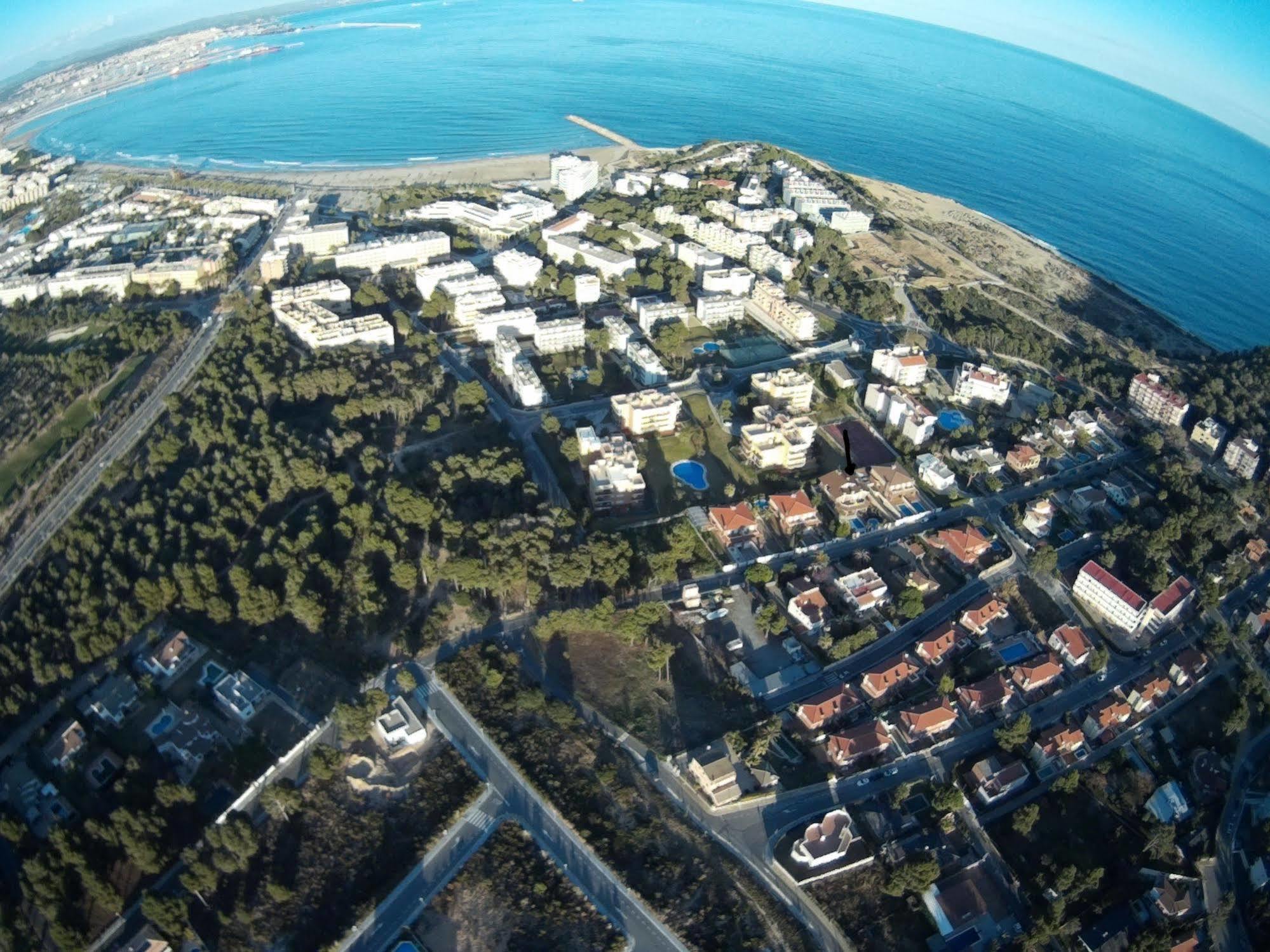 סאלו Alojamiento Villa Moles מראה חיצוני תמונה